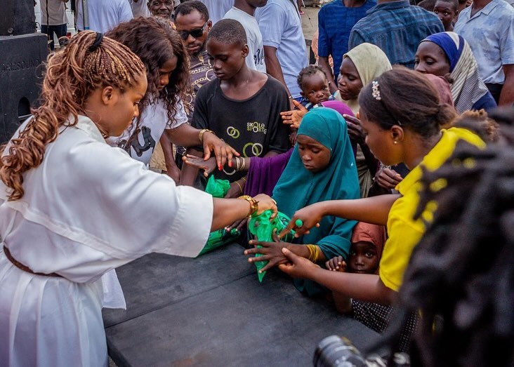 Feeding the 5000 Again: Sharing Christ’s Love, One Meal at a Time